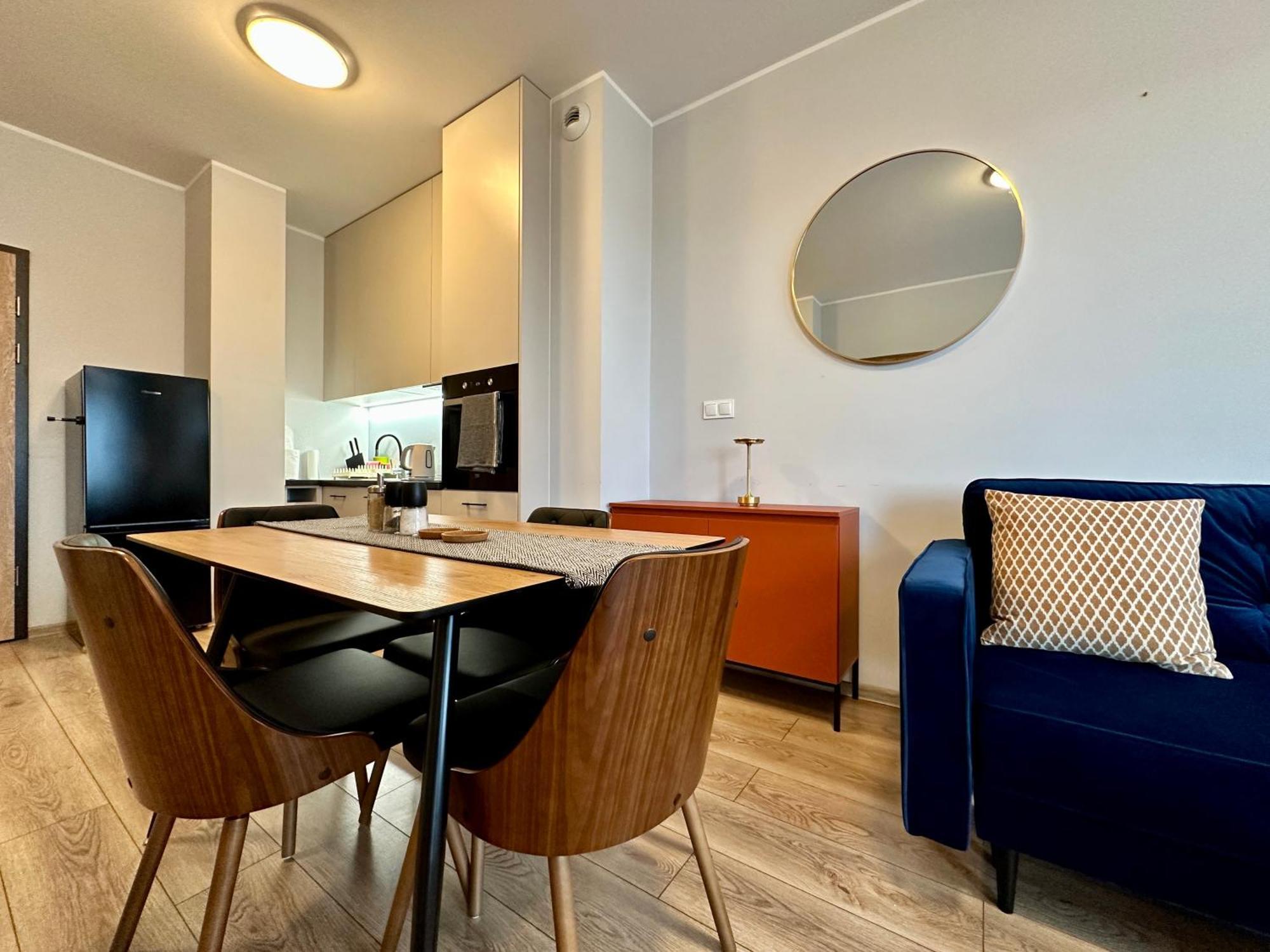 Momoapart - Downtown Tram Depot Apartment *