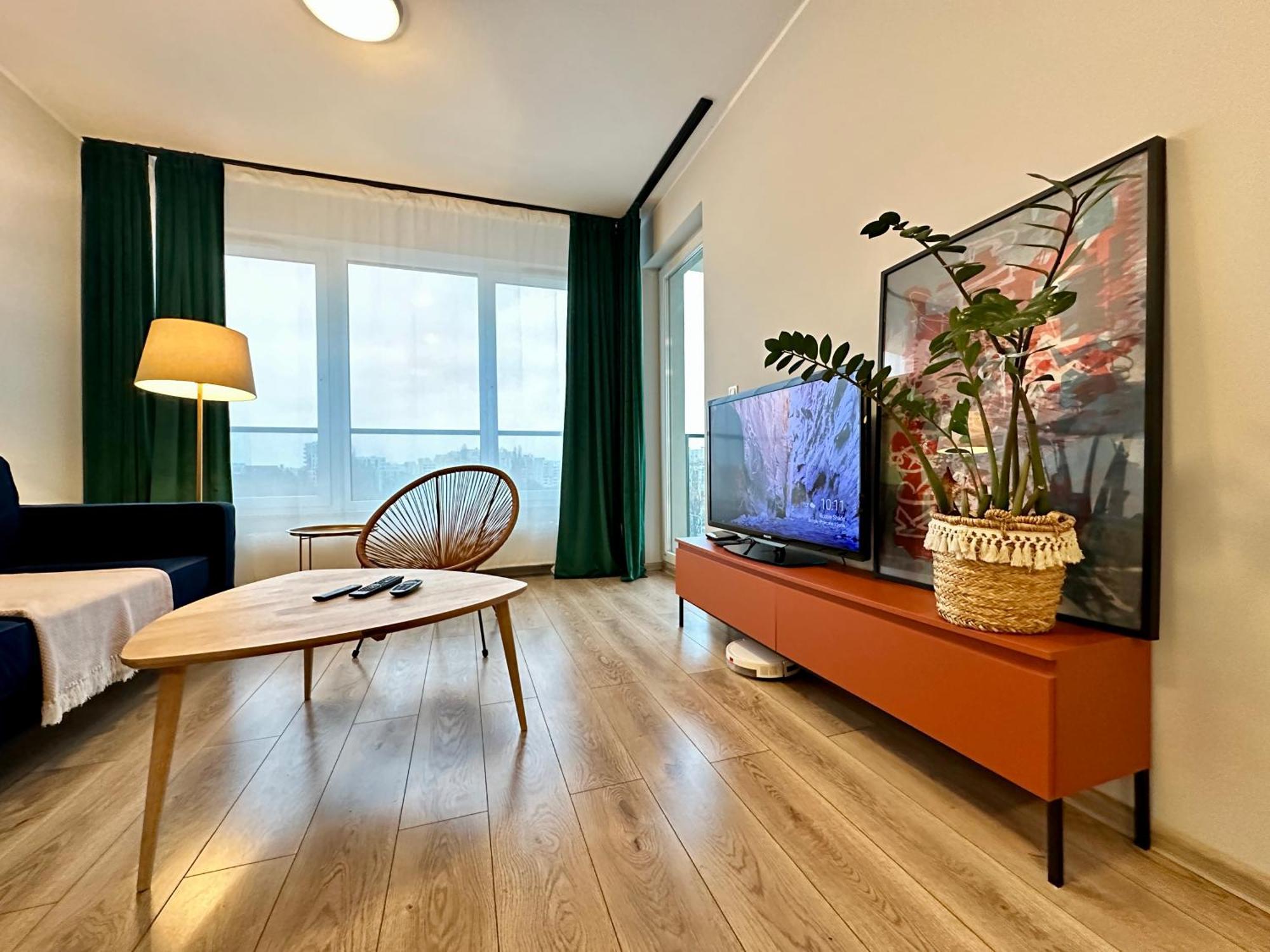 Momoapart - Downtown Tram Depot Apartment